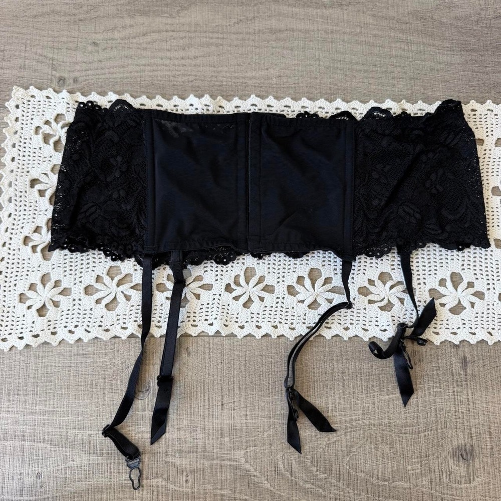 Black Lace Garter Belt With Bow Details